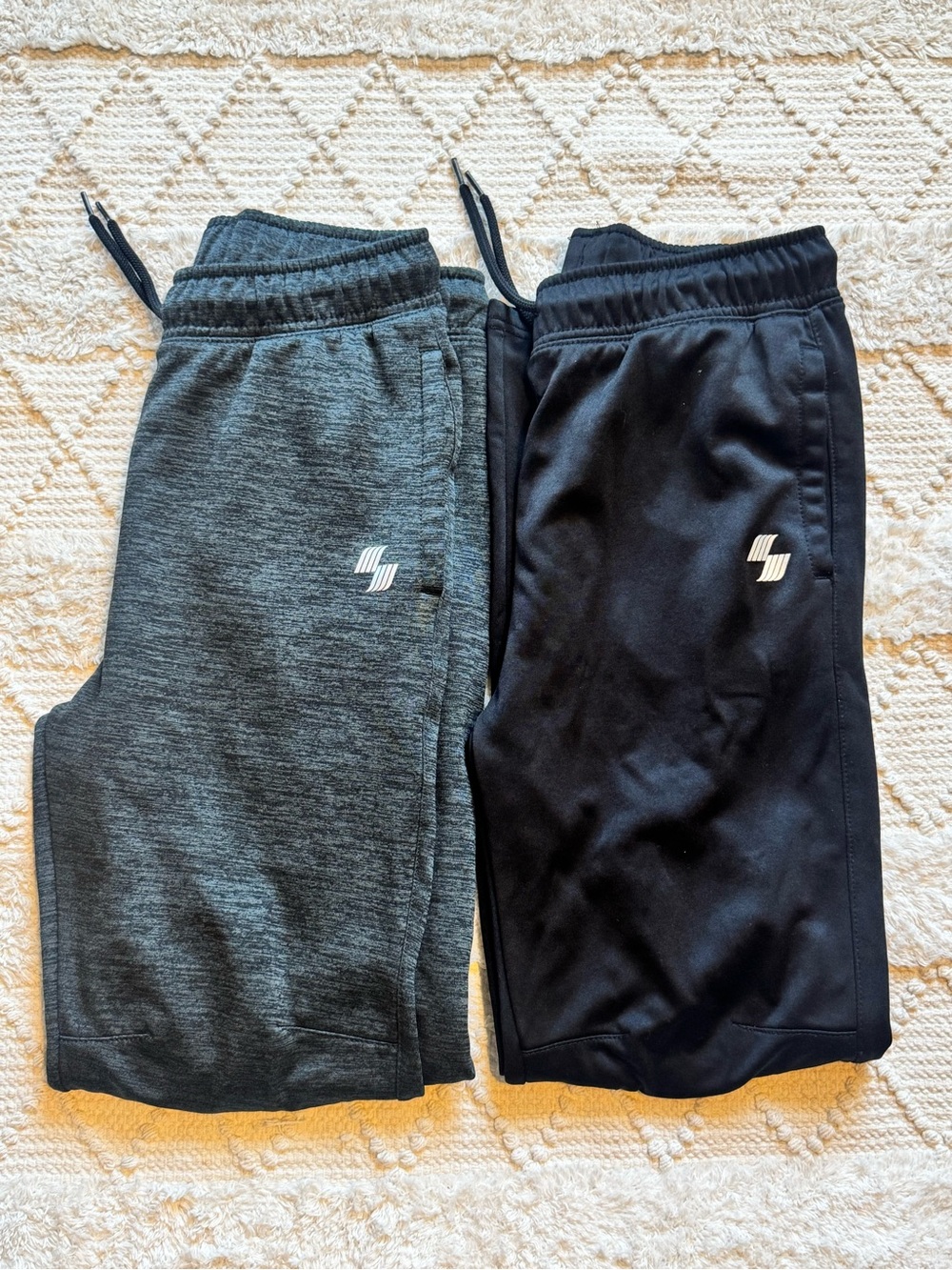 Boys Kids Sweatpants Joggers - Black and Gray size XXL 16
